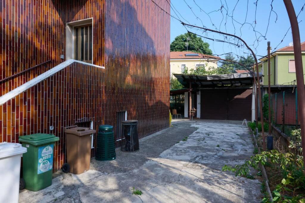 Апартаменты Casa Faby - Family House Milano Baggio Экстерьер фото